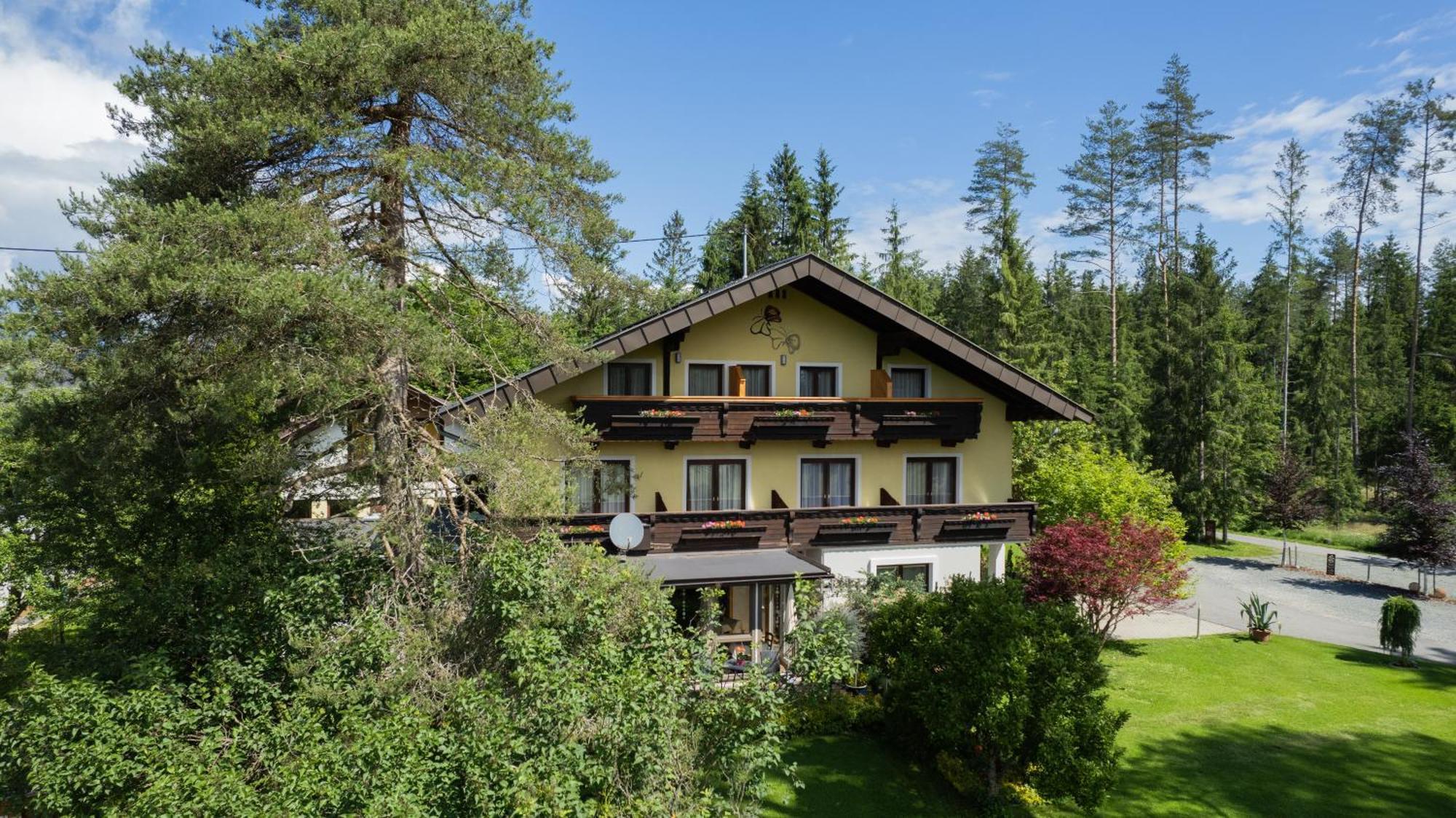Pension Fischinger Feldkirchen in Kärnten المظهر الخارجي الصورة